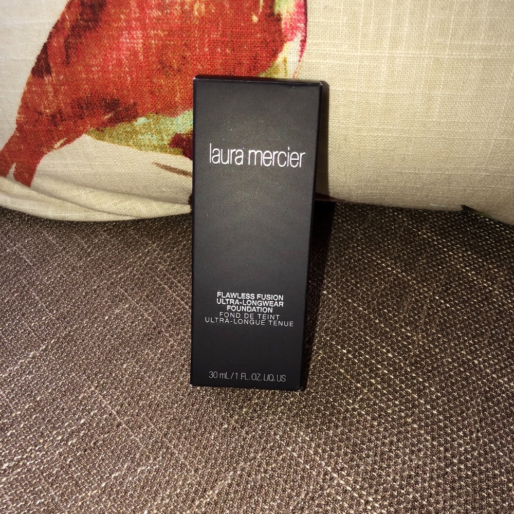 Flawless Fusion Ultra-Longwear Foundation - N2N